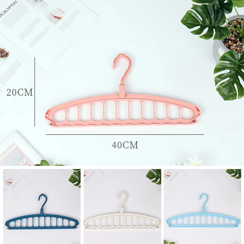 Space-Saving Hanger