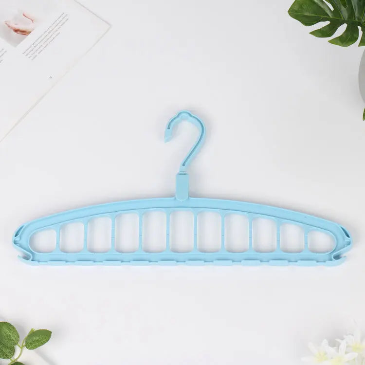 Space-Saving Hanger
