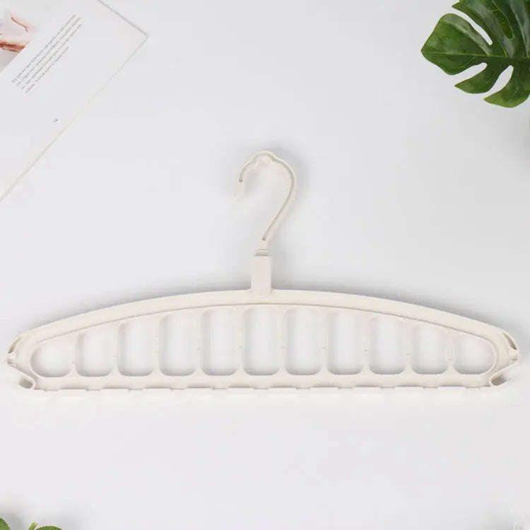 Space-Saving Hanger